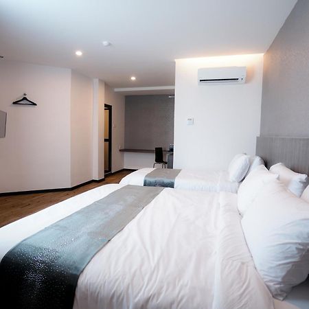 Stay 365 Hotel Чанглун Номер фото